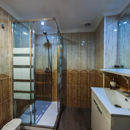 Sunlit Retreat Apartment Malaga